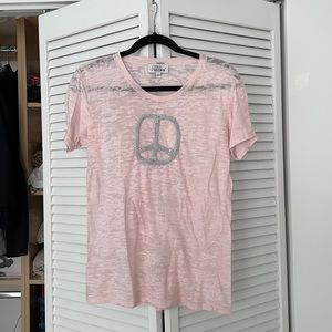 Jamie Kreitman peace sign t shirt. Size L but runs smaller